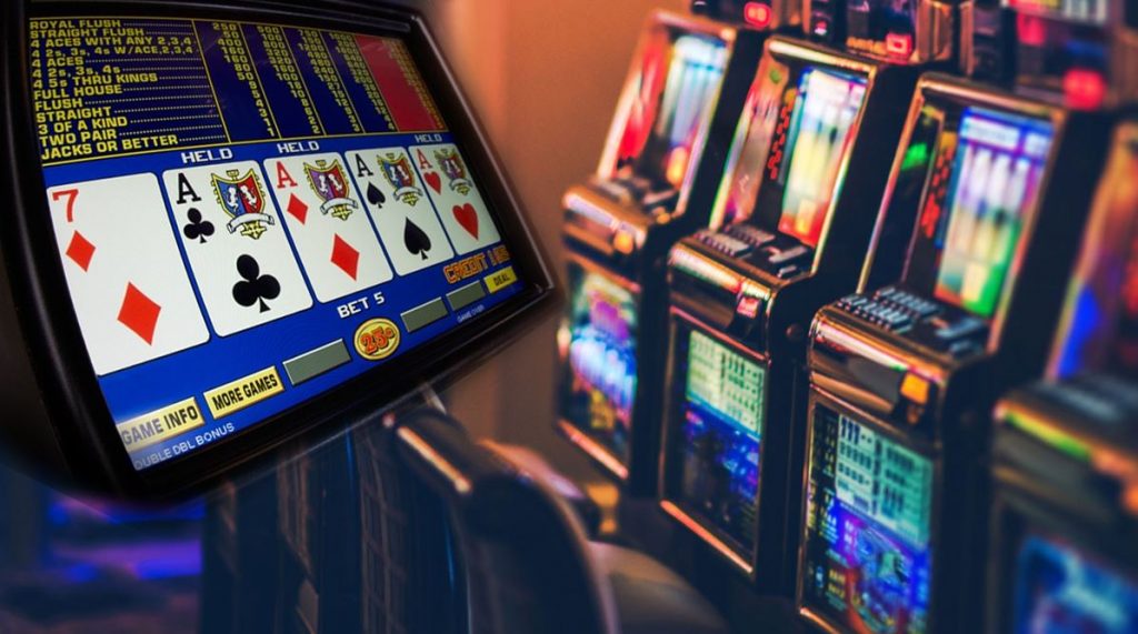 Poker slots strategy