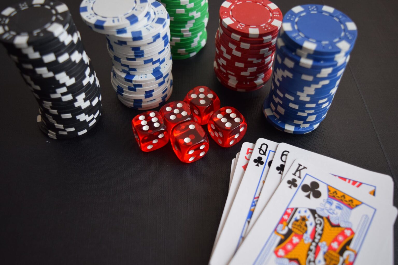 8 Tips for Understanding Probability & Gambling Odds Poker Players